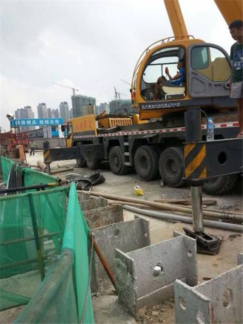 五台县随车吊与随车起重运输车有什么区别?