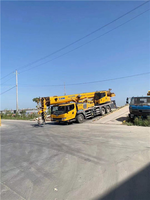 五台县吊车作业时，可能会产生哪些额外收费项目？